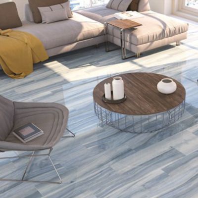 wood look tile floors in a living room